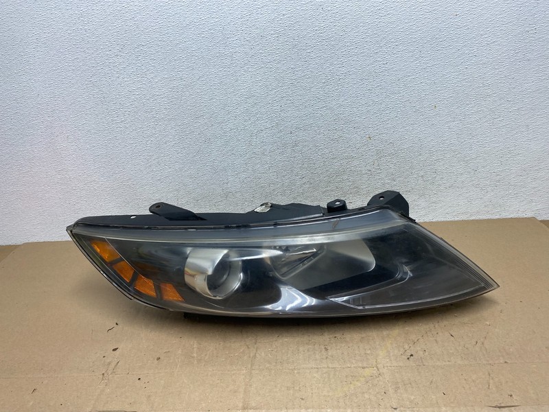 2011-2013 Kia Optima Right Passenger RH Side Headlight Halogen AE6784 DW