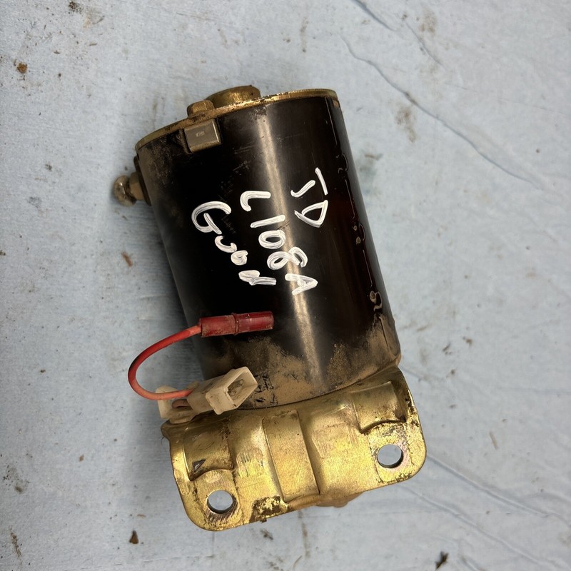 John Deere L108A 42” Riding Lawn Mower Starter Motor Good