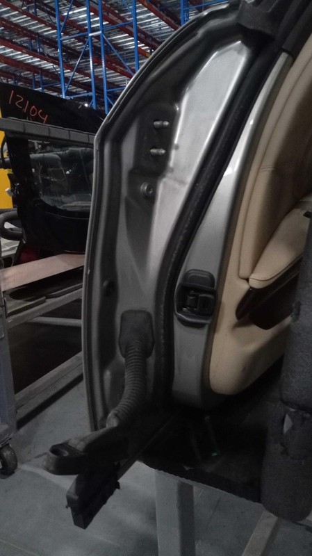 2011 BMW 328I Right Door Gold OEM Used 510078 99k Miles