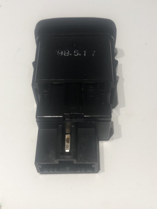 M15786AHonda ODYSSEY CRUISE CONTROL SWITCH BUTTON OEM #G-39