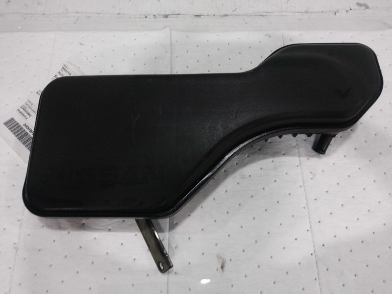 2021 Nissan Rogue Sport Engine Cover Black 141K Miles OEM Used Part NJ25-21725