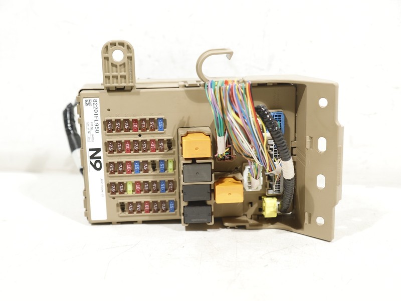 2021-2023 Subaru Crosstrek Cabin Junction Fuse Box Keyless 82201FL950 OEM 79K