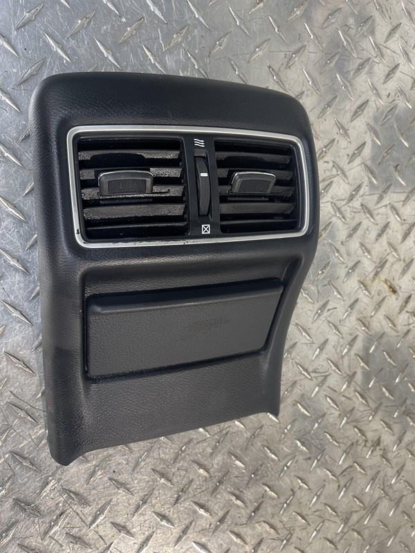 14-15 Infinti Q50 Rear Center Console Vent Assembly Oem Tested