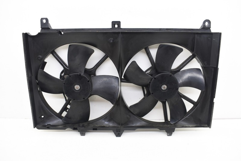 2005 Nissan Z33 350Z Radiator Fans and Shroud Assembly OEM KW55