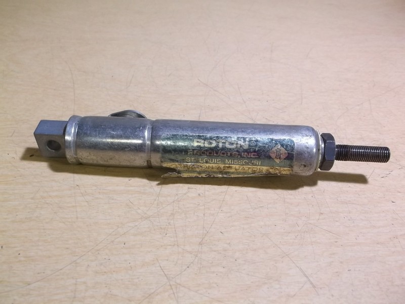 NEW Roton Products, Vintage Ford Actuator 9139 *FREE SHIPPING*