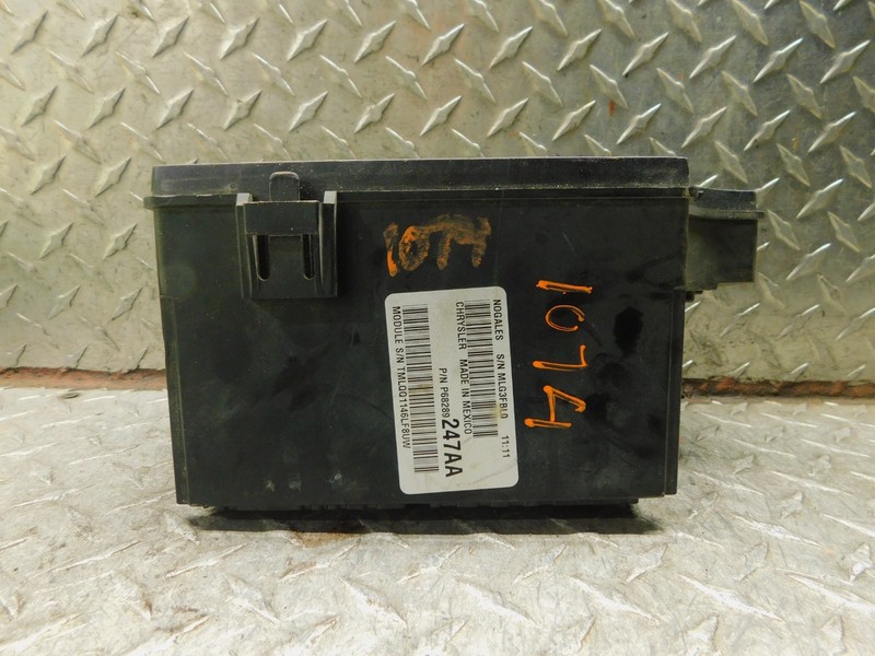 2016 JEEP PATRIOT FUSE RELAY BOX INTEGRATED POWER MODULEP68289 247AA