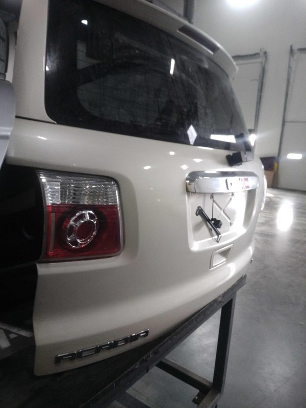 Used Deck Lid fits: 2008 Gmc Acadia w/o power lift w/o rear view camera Grade A