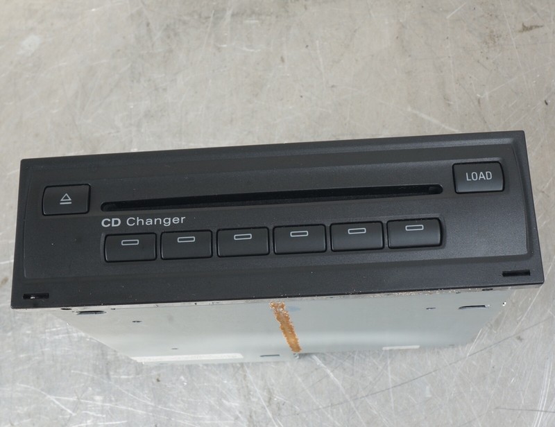 2005 AUDI A6A8 DISC CD CHANGER OEM 4E0910110C