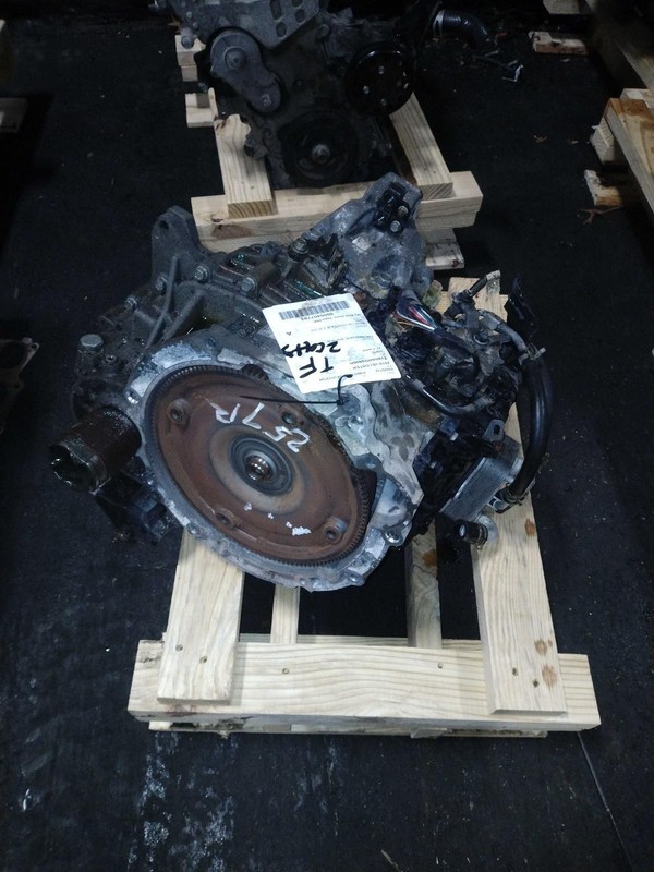 2019 Hyundai Veloster Automatic Transmission Assembly FWD 91k Miles OEM