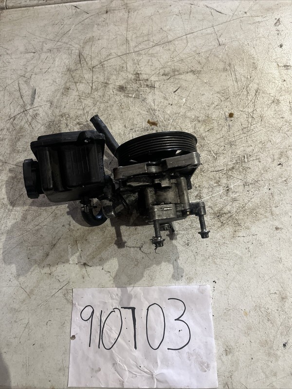 98-02 Benz CLK CLK320 OEM power steering pump with pulley # 2107254