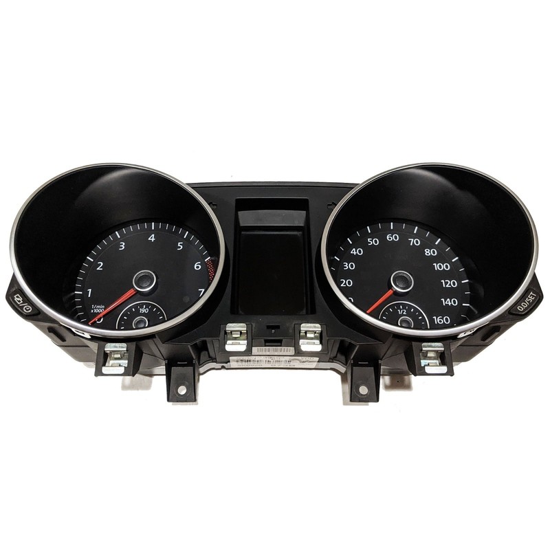OEM Speedometer Instrument Cluster Volkswagen Golf Jetta 2.5L 2013 / 5K0920973B