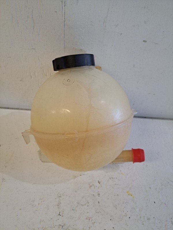 Coolant Reservoir Fits 16-23 MALIBU 3476236