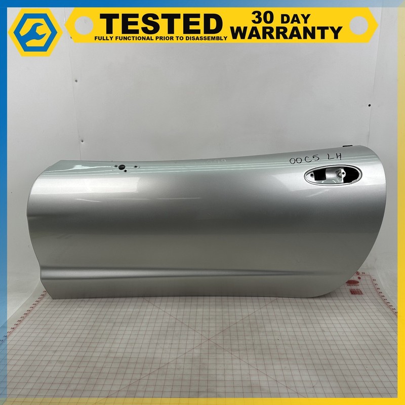 97-04 Chevy Corvette C5 FRONT LEFT DRIVER SIDE DOOR SHELL Silver 12U OEM