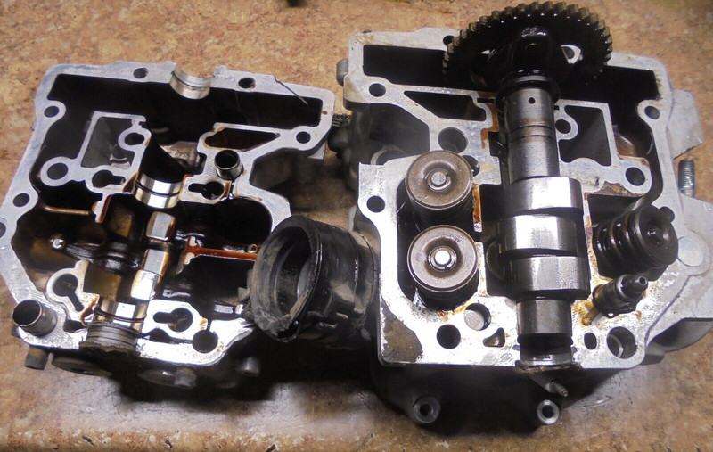 2003 Honda Shadow VT1100C VT1100 VT 1100 C Engine Rear Cylinder Head Valve Cam