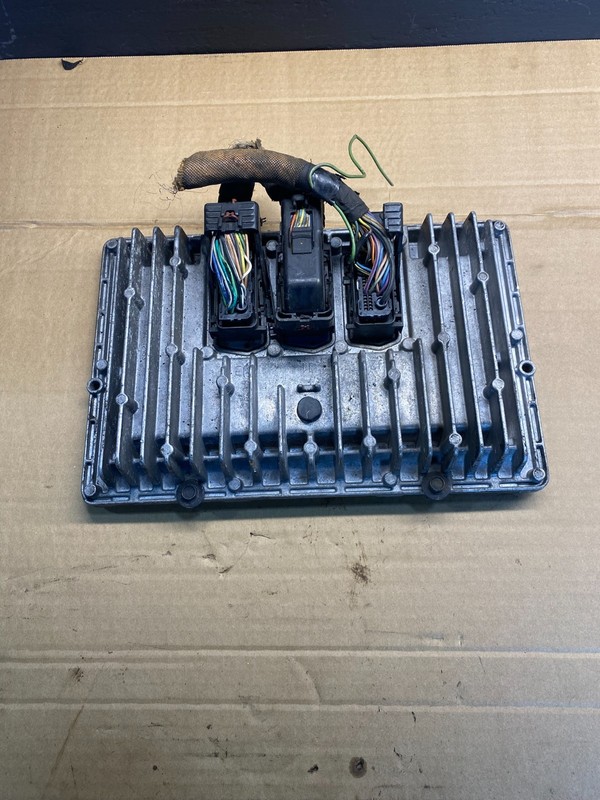 2013 GMC Sierra 6.6L Engine Control Module ECM ECU 12659091 Oem ab7016 DG