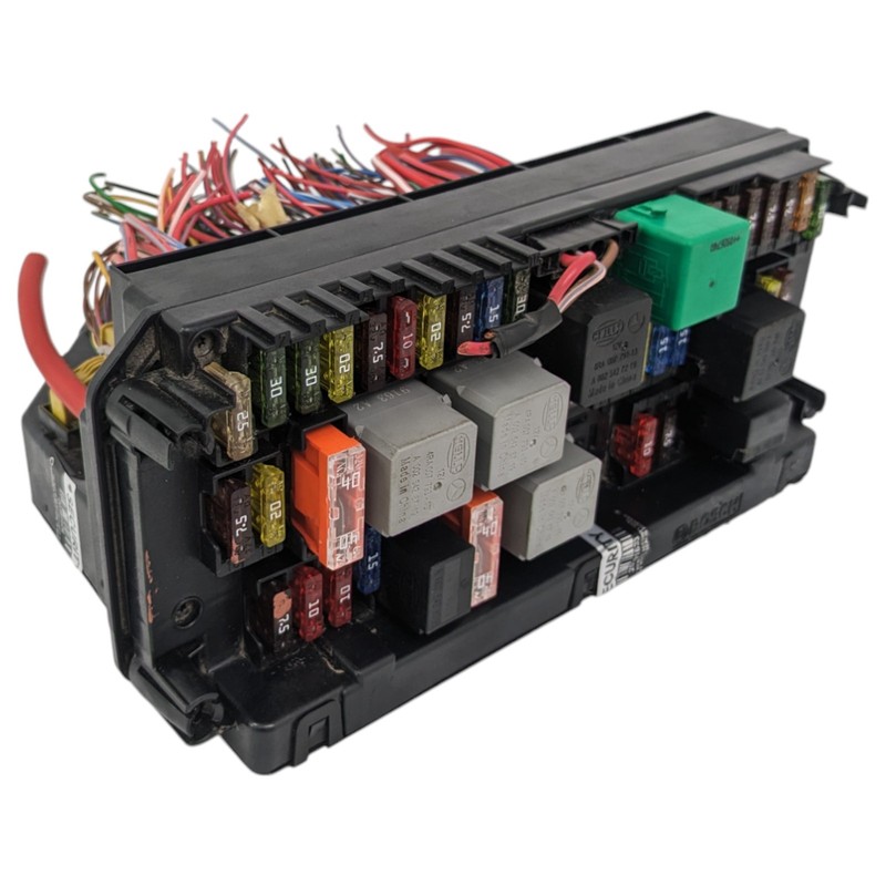10-16 Mercedes W212 E350 SLK250 CLS550 C350 Front SAM Module Relay Fuse Box OEM