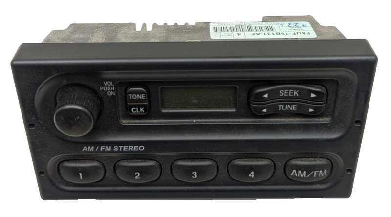 2003 2004 Ford Crown Victoria Radio Stereo CD Cassette Player Receiver