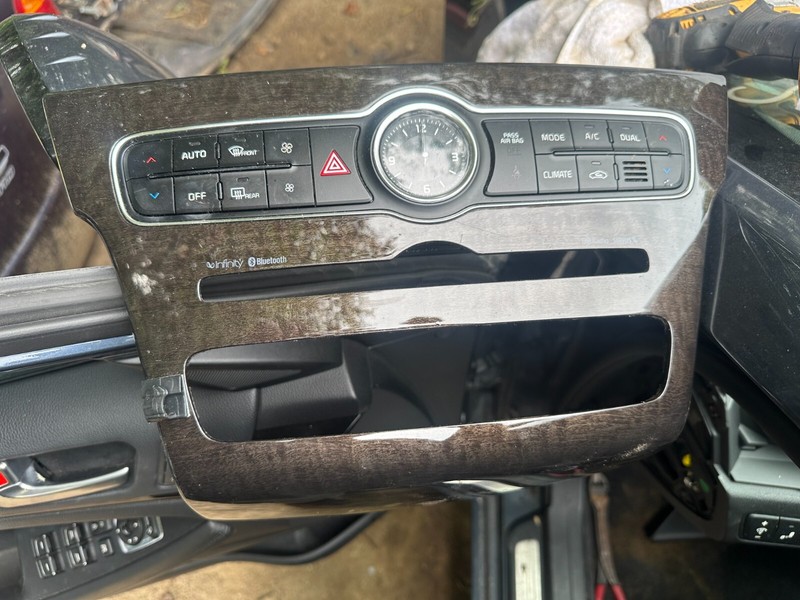 14-16 KIA CADENZA OEM HEATER A/C AC CLIMATE CONTROL UNIT W/ DASH TRIM BEZEL