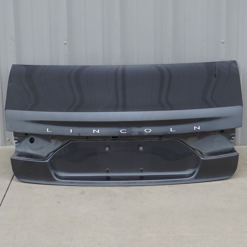 2017 - 2020 Lincoln Continental Rear Trunk Lid OEM