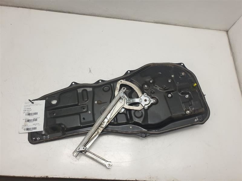 04-10 TOYOTA SIENNA XLE 3.5L DRIVER SIDE REAR WINDOW REGULATOR ASSEMBLY