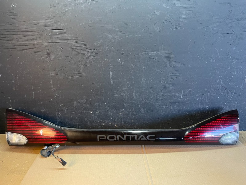 1996 to 1999 Pontiac Bonneville Tail Gate Tail Light Reverse light AB7920