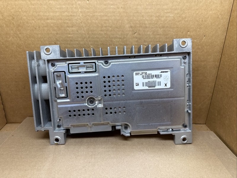 2014 Nissan Pathfinder Bose Radio Amplifier Amp 28061 3KY0A