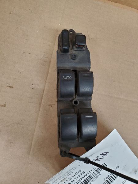 ES300 1996 Front Door Switch 270385