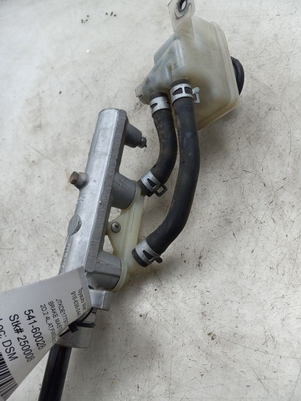 05 06 07 08 09 10 SCION TC 2.4L BRAKE MASTER CYLINDER