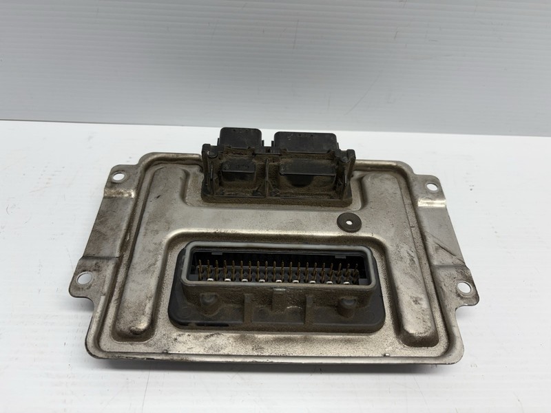 Body Control Module BCM Fits 06 DODGE MAGNUM CHRYSLER 300 P04692032AL 04692032AL