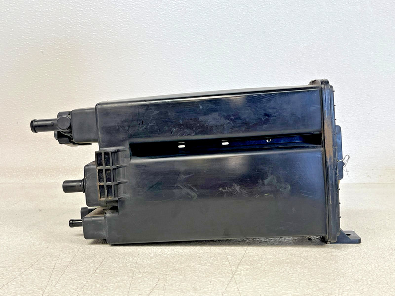 ⭐2004-2020 INFINITI QX80 FUEL VAPOR EVAPORATOR EMISSION CANISTER OEM LOT2628