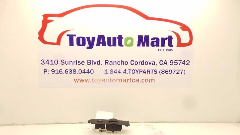 TC SCION2008 RH FRT SWITCH W/BEZEL Door Electric Switch