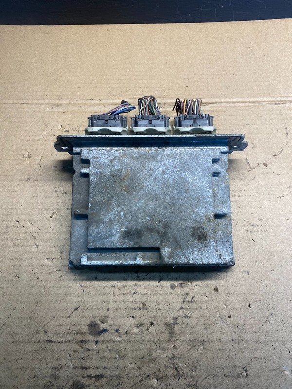 2007 Ford Escape Mariner Engine Control Unit ECU ECM Computer Module AB7335 DG