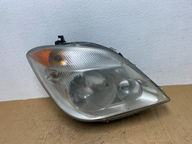 2007 to 2013 Mercedes Sprinter Headlight Right Passenger Halogen Oem AD0620 DW
