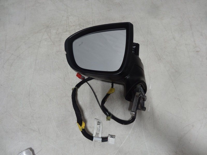 2020-2024 Nissan Pathfinder Left Door Mirror Power, Blind Spot Alert OEM