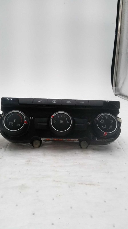 2018 Volkswagen Tiguan A/C Selector Switch OEM Blue 561907426FZJU 80K Miles