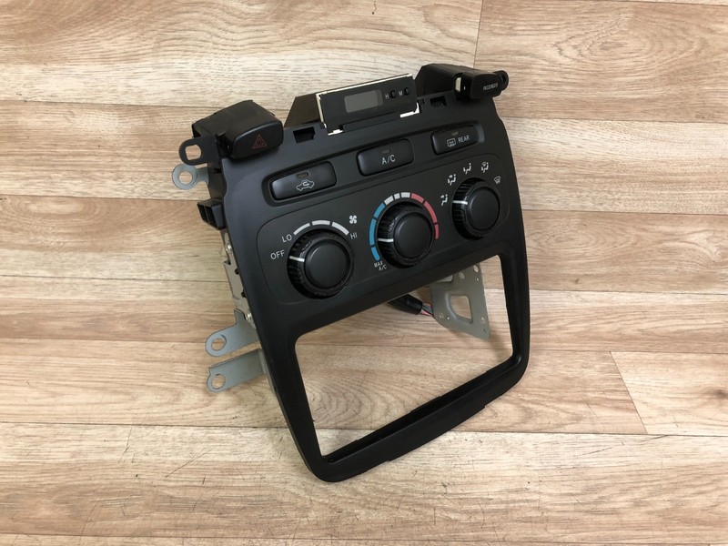 TOYOTA HIGHLANDER OEM FRONT AC CLIMATE CONTROL A/C HEATER SWITCH 2001-2007 3
