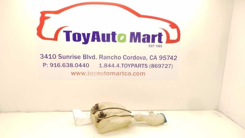 INTEGRA 94 95 96 97 98 99 00 01 Washer Reservoir Assembly
