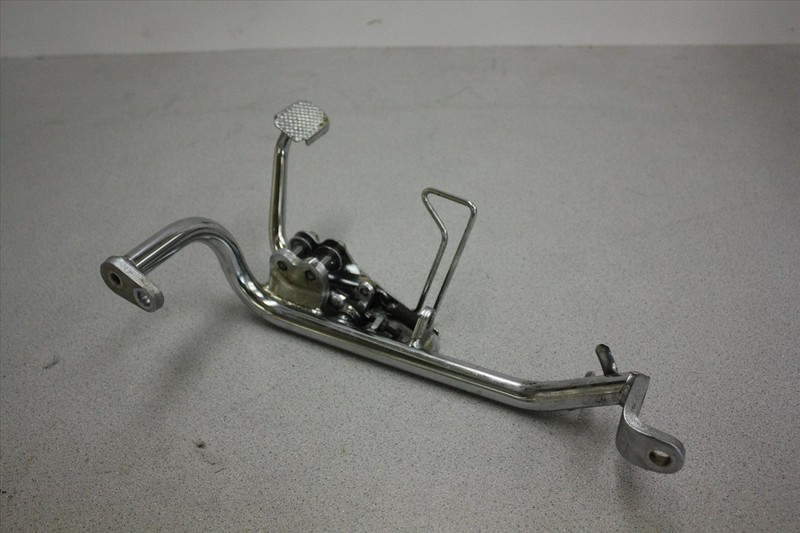 1996 YAMAHA XV 535 VIRAGO COMPLETE RIGHT FRONT FOOT PEG ASSEMBLY BRAKE XV535 96