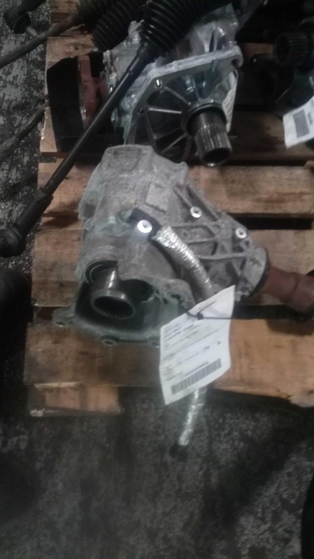 2017 Lincoln MKZ Transfer Case Assembly 4WD OEM 87000 Miles - Maroon