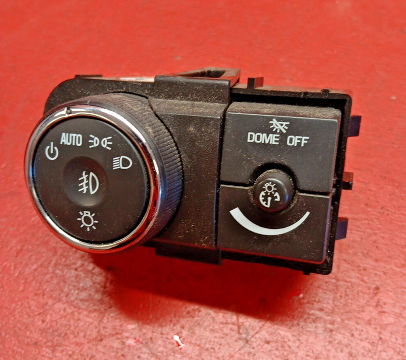 2007-2017 GMC Acadia Headlamp Switch Assembly 25822151