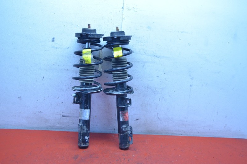 10-14 VOLKSWAGEN GOLF FWD FRONT RIGHT / LEFT SHOCK STRUT ABSORBER SET OEM