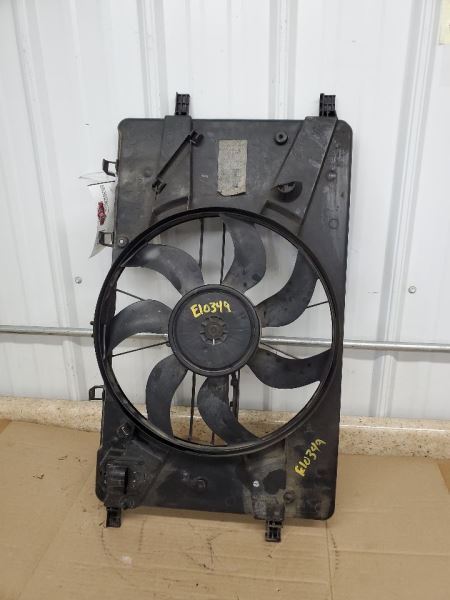 Radiator Fan Motor Fan Assembly Fits 12-17 VERANO 284708