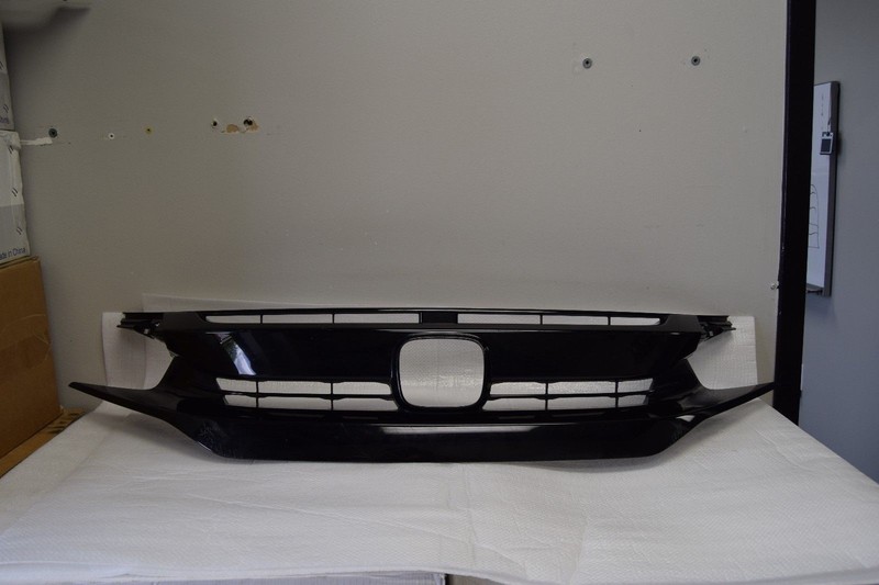 2017 HONDA CIVIC FRONT GRILLE 71121-TGG-A0XX-M1