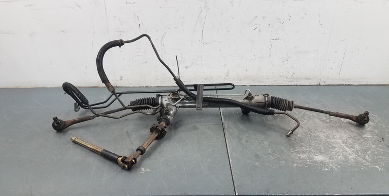 2001 Ford Mustang Cobra SVT Rack & Pinion / Tie Rods #6561 A9