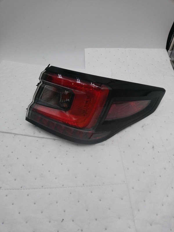 2020 Subaru Legacy Right Tail Light Assembly Grey 720275 Used 37K Miles