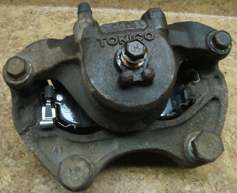 2005 Nissan Altima 2.5S 2.5 L S SL Front Disk Brake Caliper Left Driver Side 06
