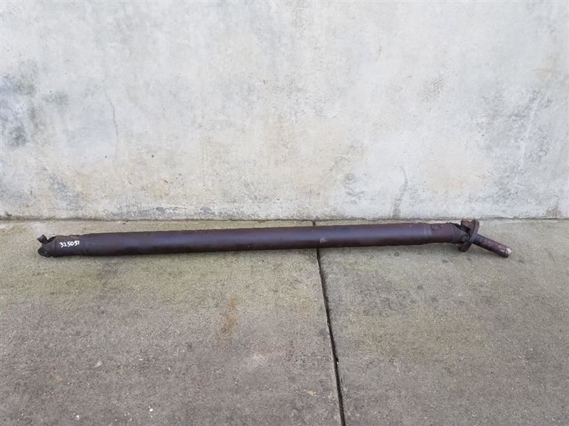 95-03 Chevrolet Astro Van RWD Rear Drive Shaft OEM 26050308