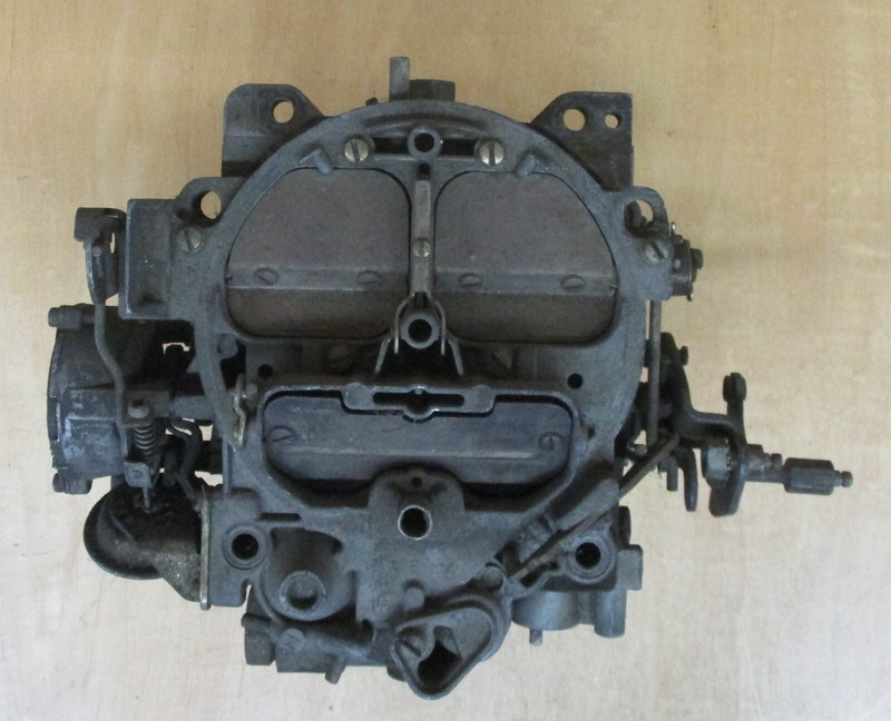 USED 4 BARREL ROCHESTER Q-JET CARBURETOR 7045224 0225 CHEVY/GMC TRUCK 1975-1977