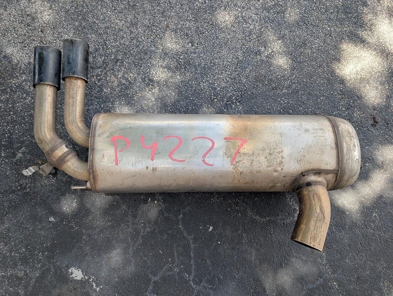 Exhaust Muffler 2018 BMW 430i 18308638777 2017 2019 2020 2021 2022