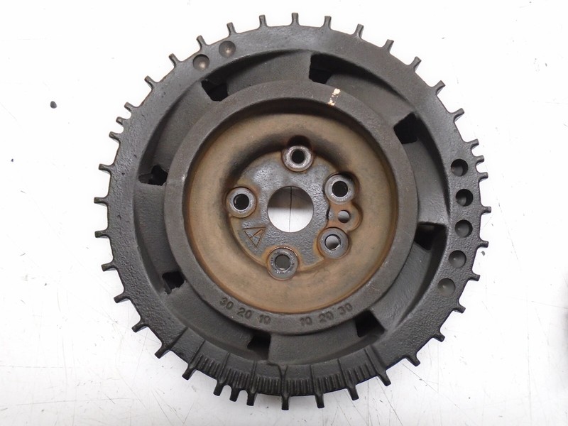 CG3 OMC Johnson Evinrude Outboard 135 150 175 hp Flywheel 586526 3010734